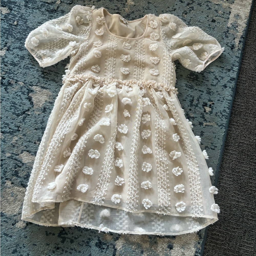 Women’s dress